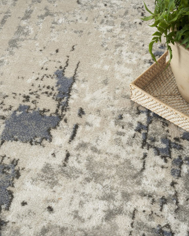 8' Gray Floral Power Loom Round Rug